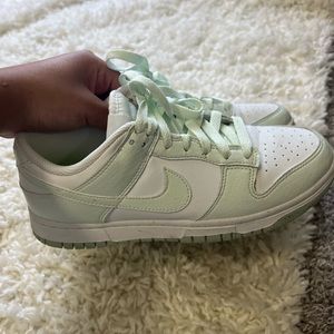 Mint Green Nike Dunks